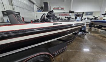 Skeeter ZX200